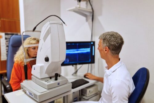 OCT Untersuchung beim Augenarzt in Graz